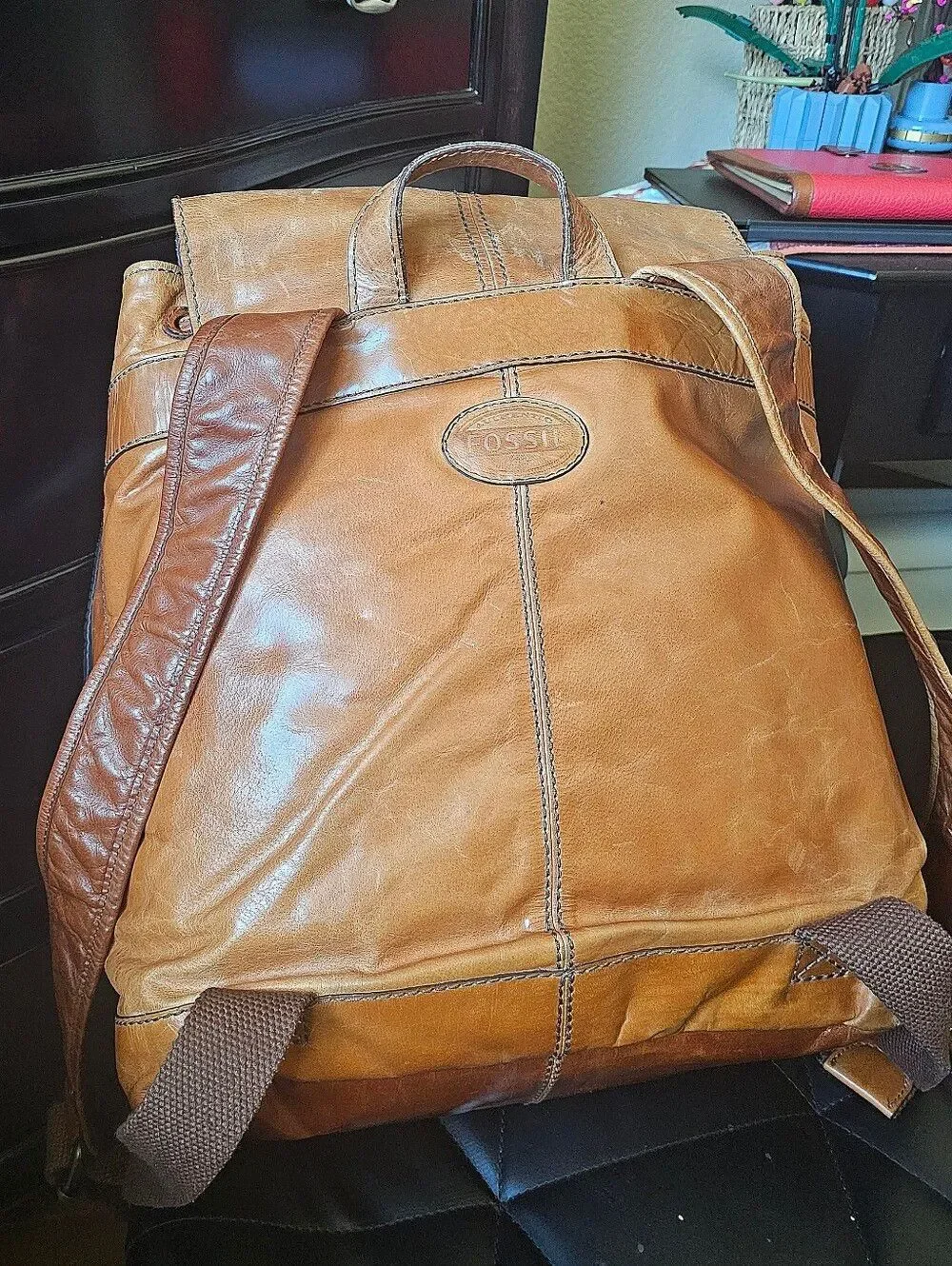 Vintage Fossil Chestnut Brown Leather Backpack
